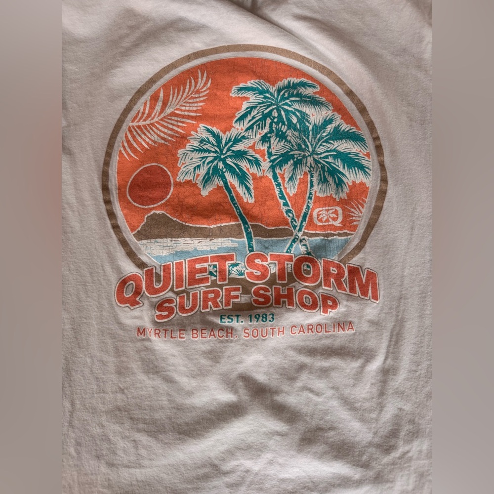 Quiet Storm Surf Shop Myrtle Beach 100% Cotton White Tee with Logo Accent Size L